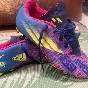 Adidas soccer cleats Messi 100